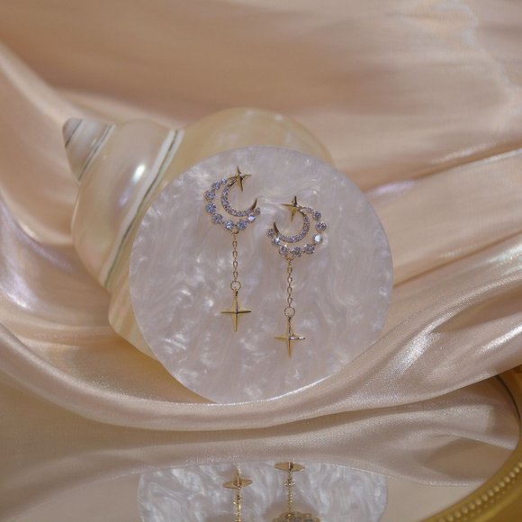 NEW 14K Gold Plated Diamond Moon Star Earrings d - Picture 5 of 8